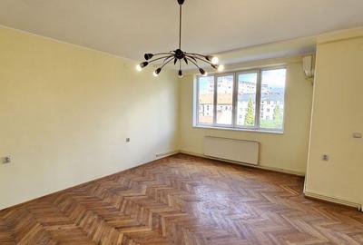 0 % comision Spatiu pentru birouri sau cabinete, strada Dacia-Central - 9