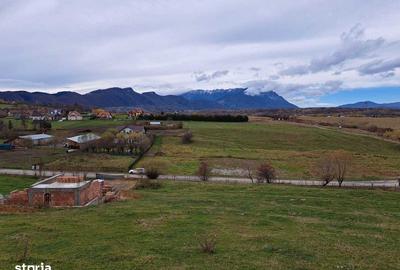 Teren de 1405 mp, în Central