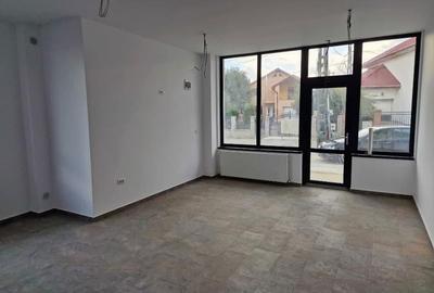 Spațiu comercial, de 10 mp, în Central