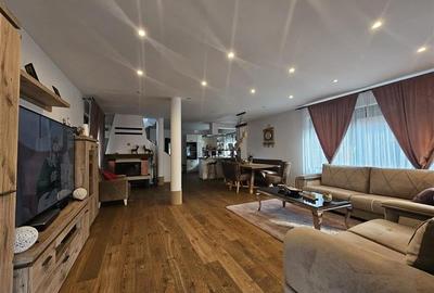 CASA P + M SI TEREN de vanzare in Comanesti - 2