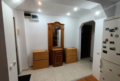 Inchiriez apartament cu 2 camere in zona Lipovei - 2