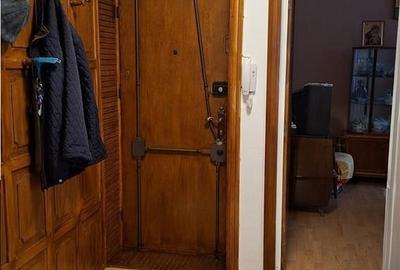 Apartament cu 3 camere semidecomandat, mobilat în Basarabia - 1