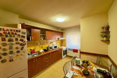 Apartament cu 3 camere decomandat, mobilat în Soarelui - 8