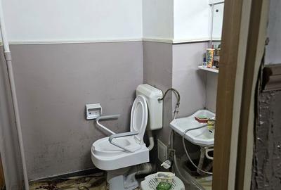 Apartament cu 4 camere semidecomandat în Tei - 5