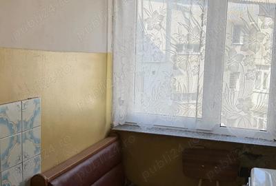 Apartament cu 2 camere nedecomandat, mobilat în Sud - 9