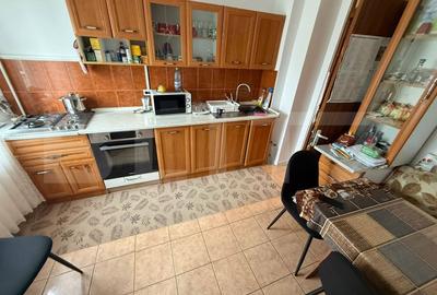 Apartament cu 3 camere decomandat, mobilat în 1 Mai - 4