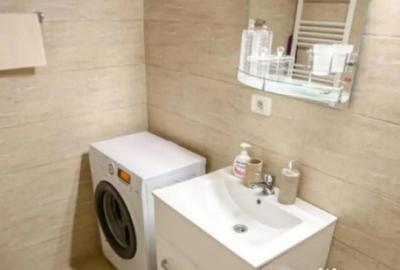 Apartament cu 2 camere semidecomandat în Mamaia