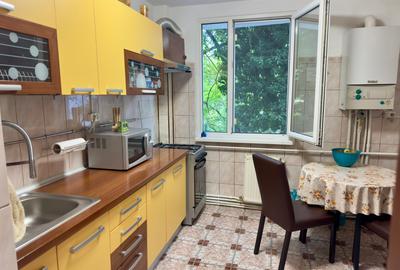 Apartament 3 camere decomandat, centrala proprie, 5 min metrou Raul Doamnei - 20