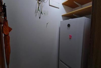 Apartament cu 2 camere decomandat, mobilat în Tractorul - 9