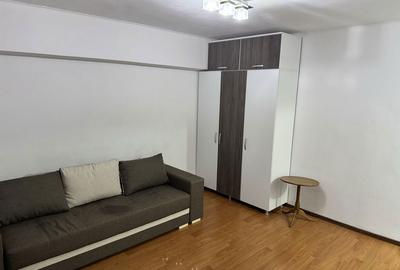 Garsonieră decomandată în Vărsătura - 4