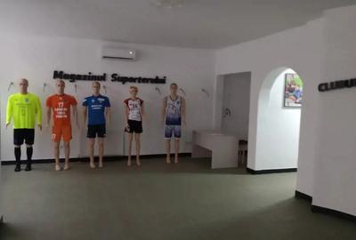 De Inchiriat sau de Vinzare spatiu comercial versatil ultracentral - 4