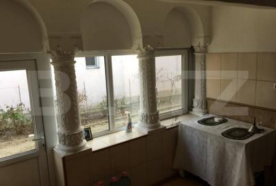 Casă cu 3 camere cu Teren 1000 Mp în Central - 3