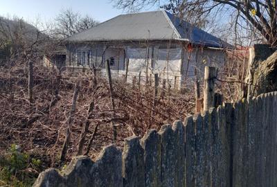 Casă cu 4 camere în Axintele - 4