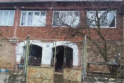 Casă cu 4 camere în Răchitova - 7