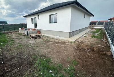 Casa Individuala pe Parter - 3 camere - 370 mp Teren - Vidra - 10