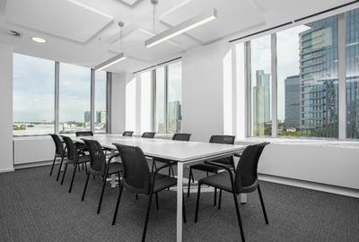 Spa?iu de birou tip open-plan pentru 10 persoane in Regus City Centre - 1