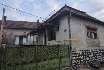 Casă cu 2 camere cu Teren 168 Mp în Central - 3