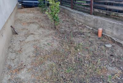 Casă cu 5 camere cu Teren 300 Mp în Central - 9