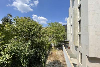 Apartament cu 5 camere decomandat în Primăverii - 19