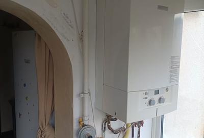 Apartament cu 2 camere decomandat în Pietroasa - 3