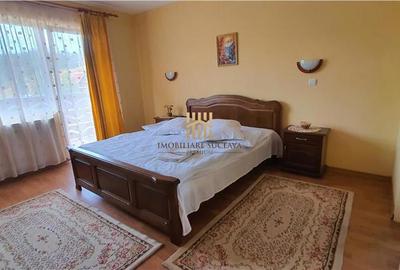 Casă cu 10 camere cu Teren 700 Mp în Durău - 13