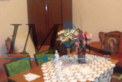 Casă cu 5 camere cu Teren 457 Mp în Central - 6