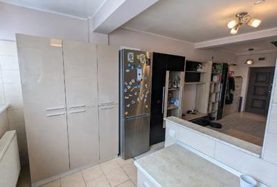 Apartament cu 2 camere semidecomandat, mobilat în Apărătorii Patriei - 8