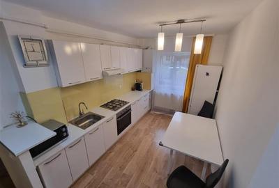 Vanzare apartament 3 camere decomandat Marasti zona Romstal, Cluj-Napoca