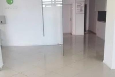 Ultracentral, imobil P+3 cu destinatie comerciala, 460 mp. - 1