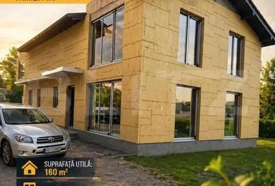 Casă cu Teren 250 Mp în Central