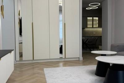 Apartament cu 3 camere decomandat în Universitate - 2