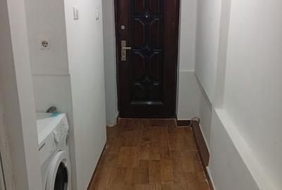 Apartament cu 2 camere semidecomandat în Piața Veche - 1