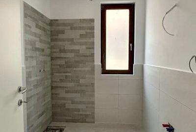 Casă cu 3 camere cu Canalizare în Sânandrei - 2