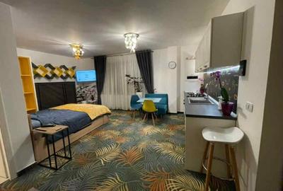 Garsonieră decomandată în Tractorul - 2