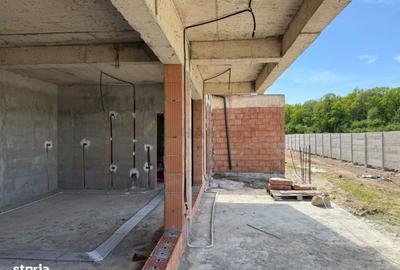 Casă cu 4 camere în Central - 1