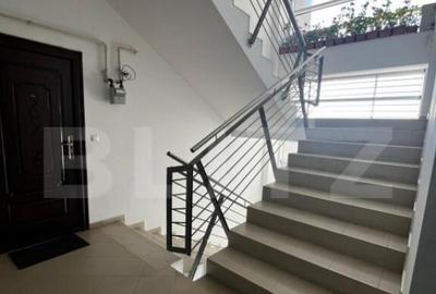 Apartament cu 2 camere semidecomandat în Independenței