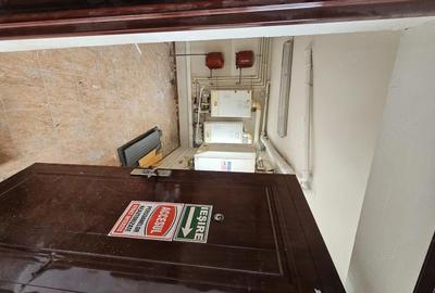 Spațiu comercial, de 1,000 mp, în Nocrich - 2