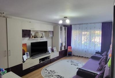 Apartament cu 3 camere decomandat în Triaj - 3