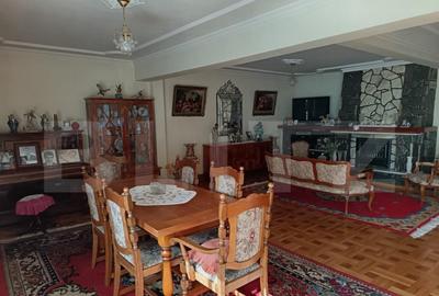 Villa deosebita 6 camere,central Paulesti teren 1150mp compl Villa deosebita 6 camere,central Paulesti teren 1150mp compl - 9