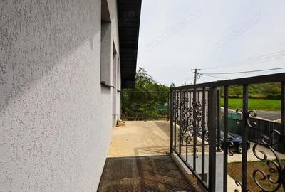 Casă cu 3 camere cu Canalizare în Bighilin - 1