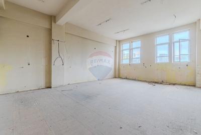 Spatiu industrial de 2060mp cu teren de 3358mp de vanzare Str Turnului Spatiu industrial de 2060mp cu teren de 3358mp de vanzare Str Turnului - 25