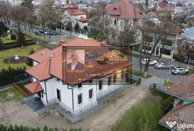 Casă cu 5 camere cu Teren 837 Mp în Tecuci - 1