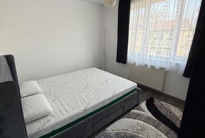 Apartament cu 3 camere în Ultracentral