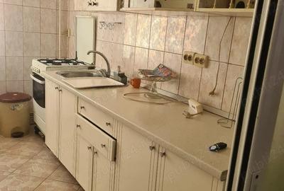 Inchiriez apartament - 5