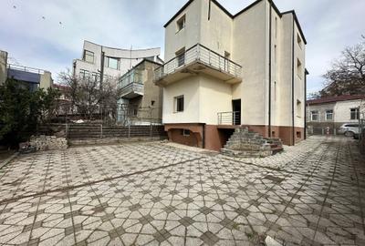 Cladire 168-325mp, parcare, Iasi centru, C. Negruzzi - 2