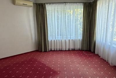 Spațiu comercial, de 990 mp, în Nord - 14