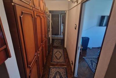 Apartament cu 3 camere decomandat în Steaua - 6
