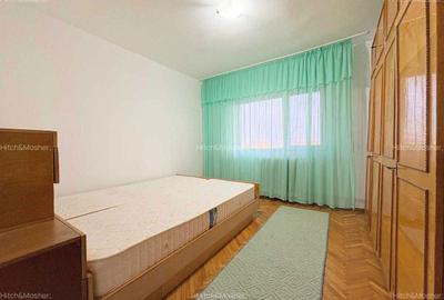 Apartament cu 3 camere decomandat în Traian - 8