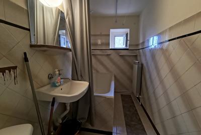 I C Bratianu  sr uri- apartament 3 camere decomandat - 16