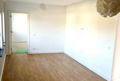 Apartament cu 3 camere semidecomandat în Păcurari - 3